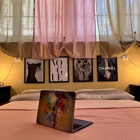 Dimora Chic - A 5 Fermate Dal Duomo Villa มิลาน ภายนอก รูปภาพ
